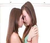 Lesbian between Malena and Riley